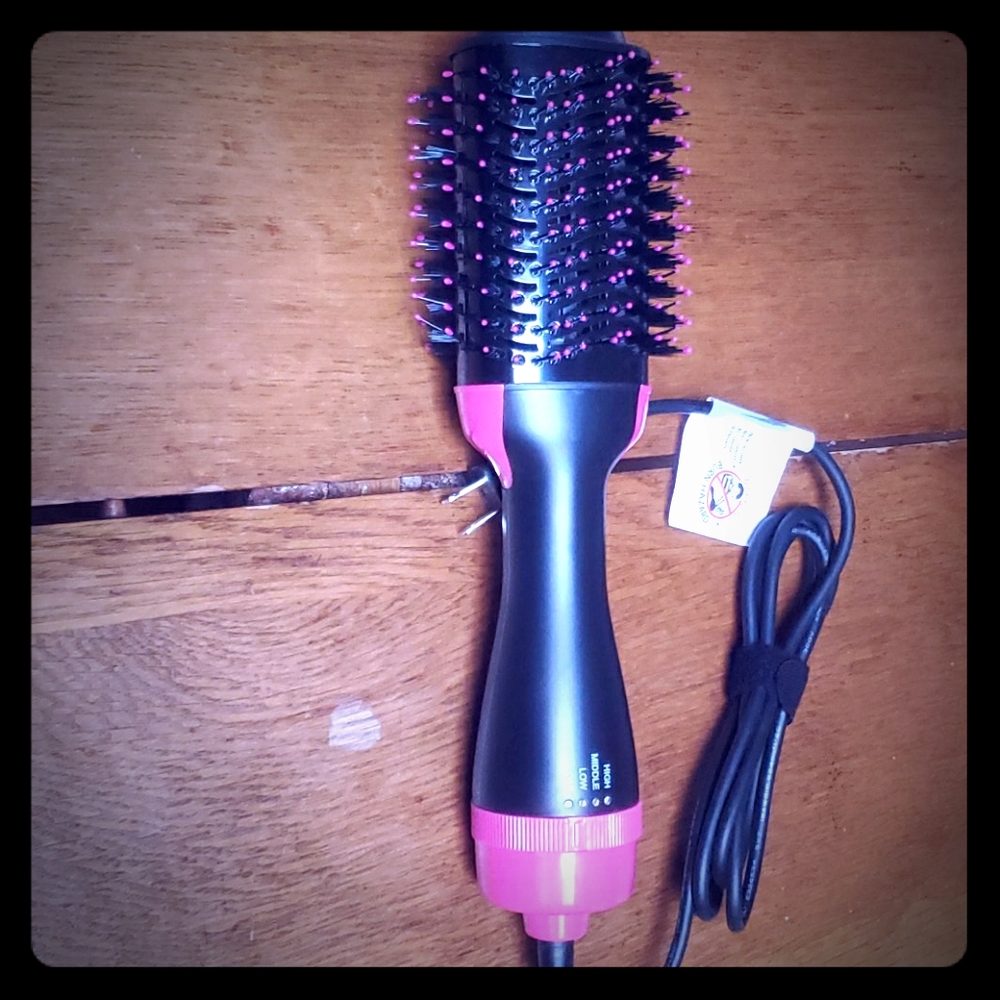 One Step hair dryer and styler